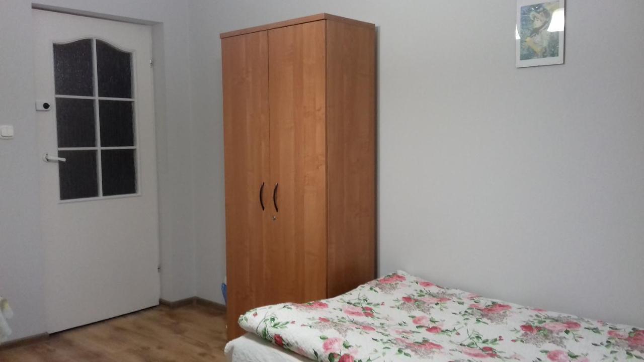 Agroturystyka U Basi Wola Kalinowska Extérieur photo
